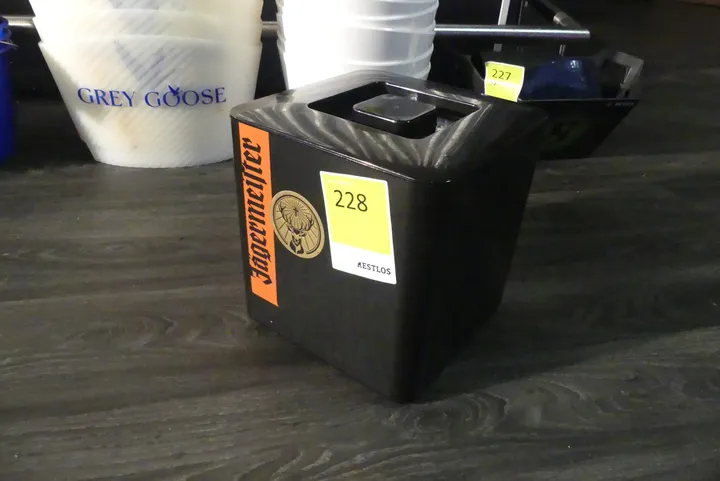 Jägermeister Eiskübel